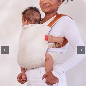 Sakura Bloom baby carrier leather straps